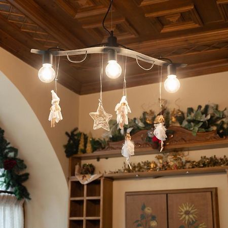 Kaza Guesthouse ディミツァナ エクステリア 写真